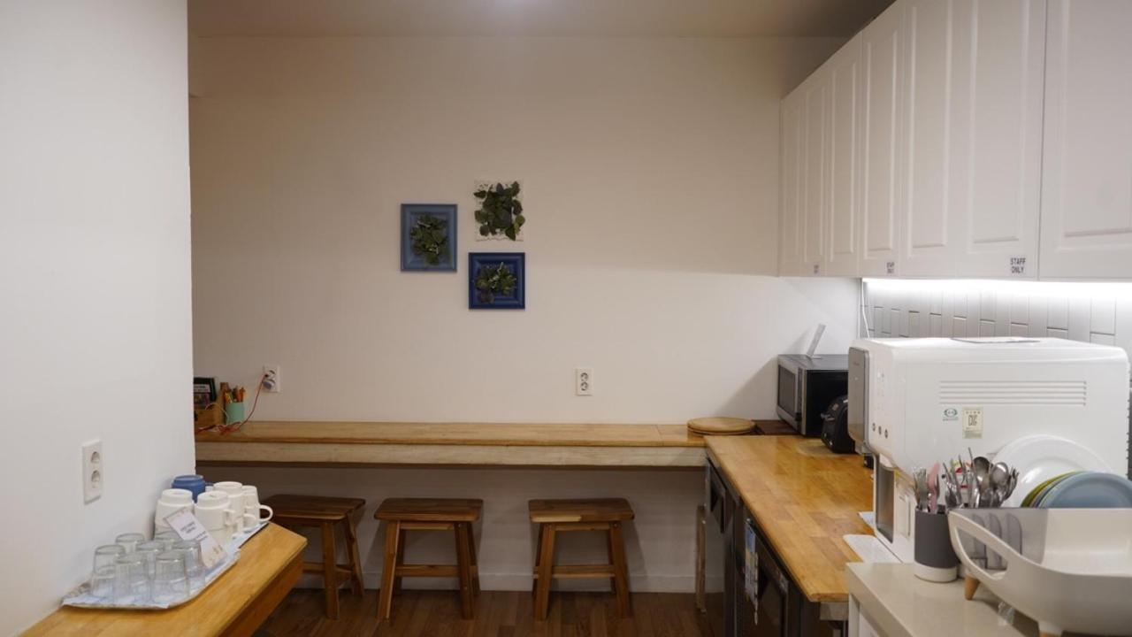 ג'גו Hannahstay Women Only Guesthouse מראה חיצוני תמונה